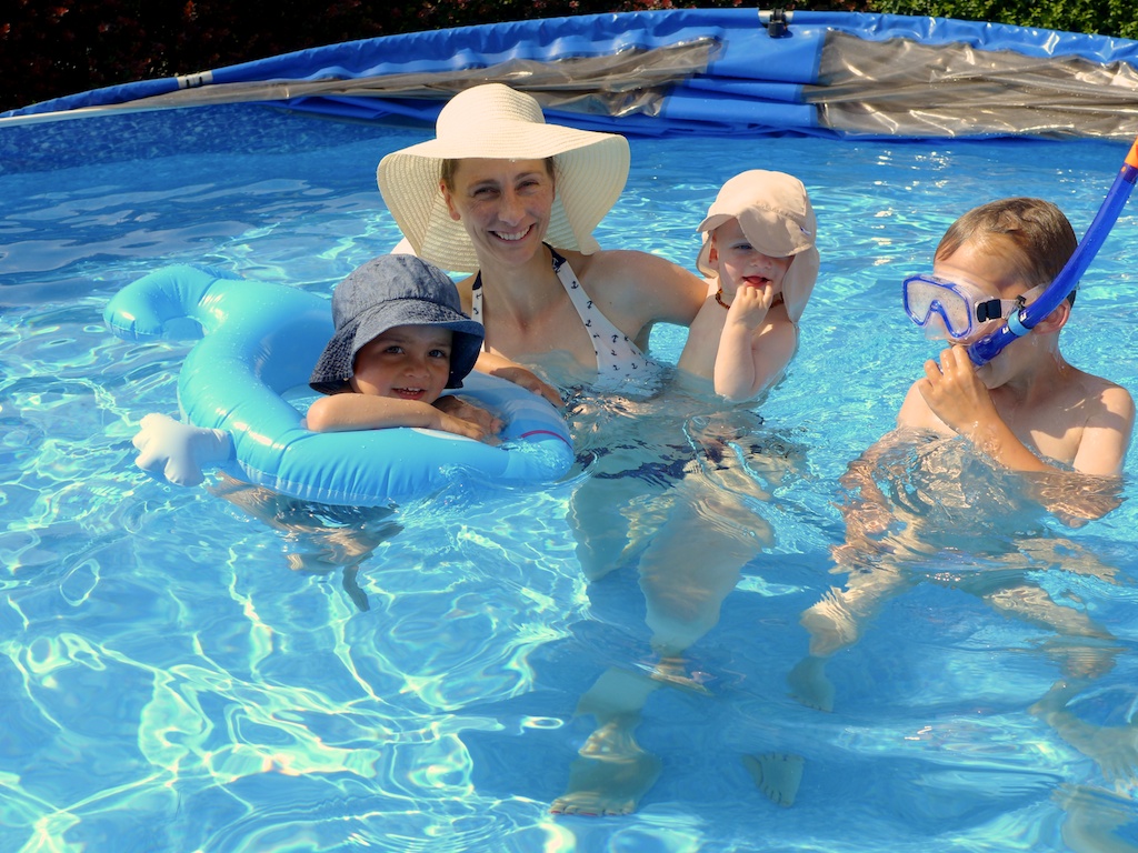 rajce.idnes deti bazenu 26 At the Pool / U Bazénu | The Love of a Family is Life's ...